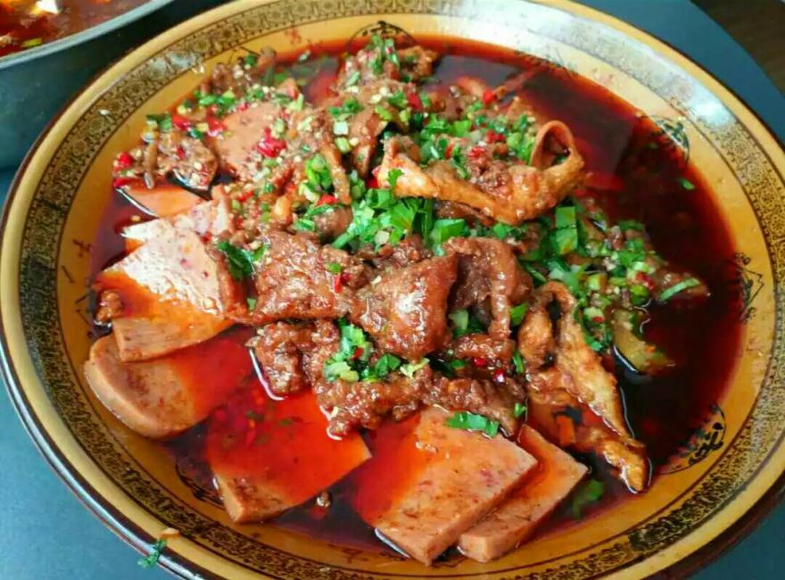 一般成都冒菜培訓(xùn)學(xué)校都培訓(xùn)什么內(nèi)容？