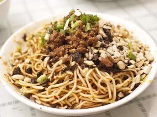 成都面食培訓：特色宜賓燃面你學到了嗎？