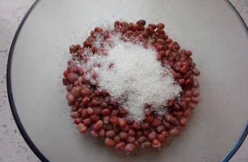 奶茶中的蜜紅豆做法大揭秘，愛(ài)吃的朋友趕緊學(xué)起來(lái)